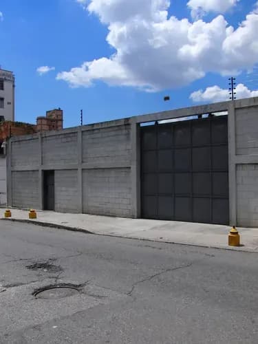 Terreno/ Venta/ La Florida/ 1332 M2/ Ref 800.000