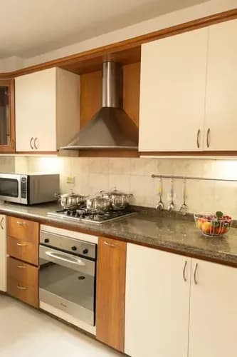 Apartamento En Alquiler En Los Mangos Res La Llovizna