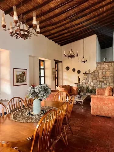 Casa En Venta Estilo Colonial Sector El Rincón, Naguanagua. Gerardo