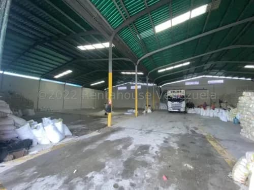 Lcda. Milagros Inmuebles Nazareth Galpon Industrial En Venta En Barquisimeto Lara Zona Industrial Iii. Codigo Del Inmueble 25-7859 Economica Comercial Economico