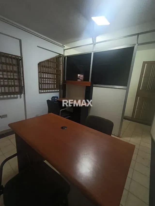 Oficina en venta - $17k