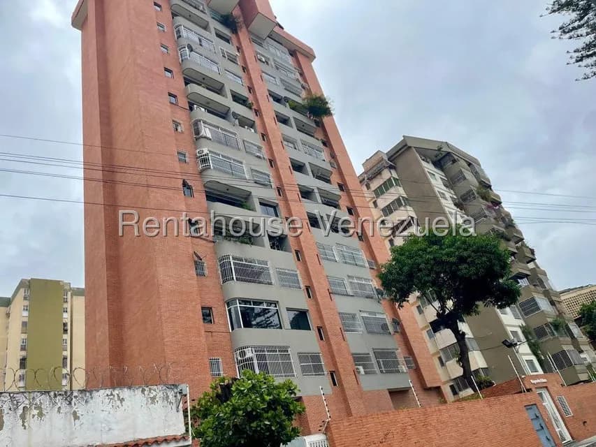 Apartamento (1 Nivel) en Alquiler en El Paraiso, Distrito Metropolitano