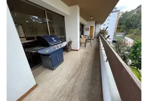 Venta Apartamento Los Naranjos 330 M2