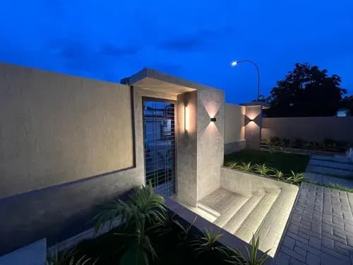 Bella Y Moderna Casa En Valencia Trigal Norte L. C Totalmente A Estrenar
