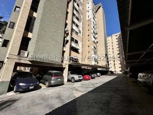 Totalmente Remodelado Apartamento En Venta Ubicado En Santa Fe Sur 26-16328
