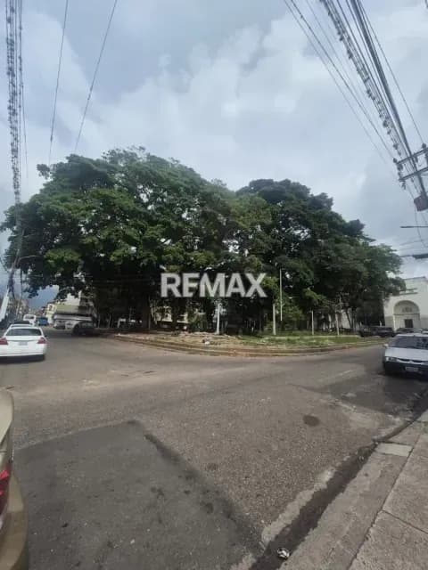 SE ALQUILA APARTAMENTO EN MADRE JUANA