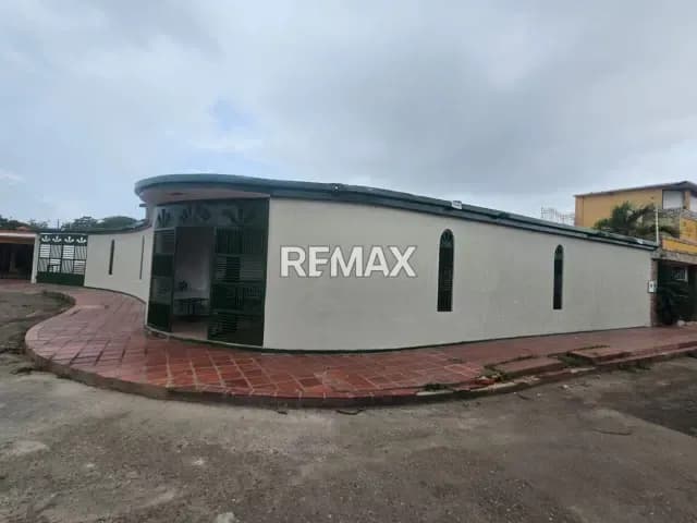 Casa Mara Norte En esquina