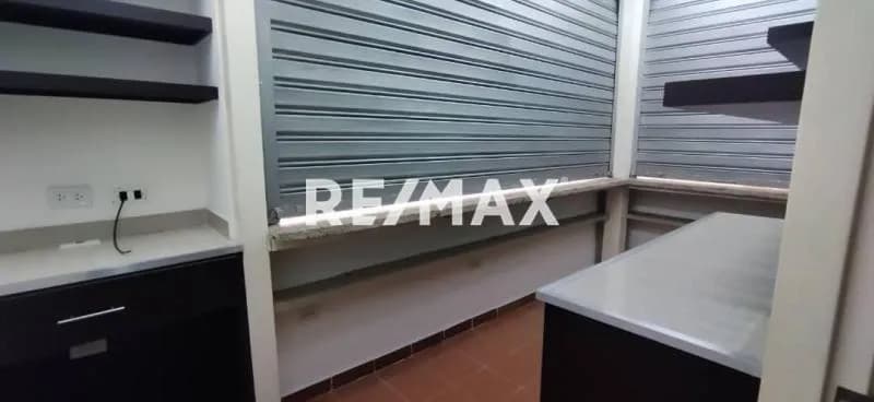Cafetín en Venta Centro Comercial Plaza La Cruz - Cabudare