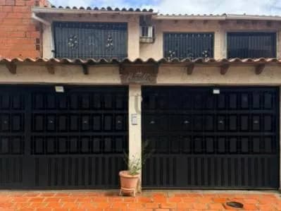 Casa en venta - $95k