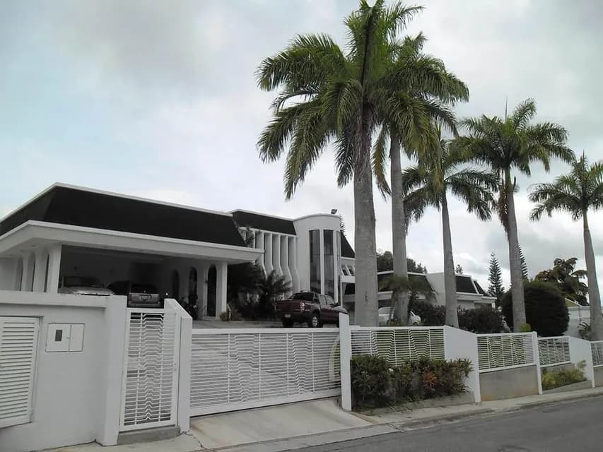 Casa (Multipes Niveles) en Venta en La Lagunita Country Club, Distrito Metropolitano