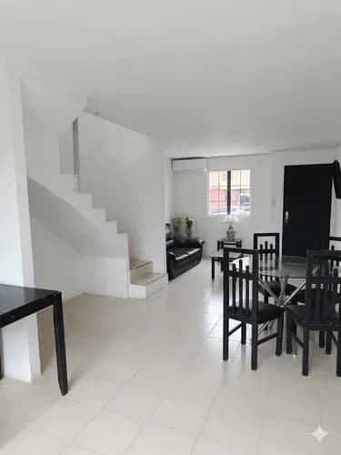 Vende Townhouse En Conjunto Residencial Tierra Clara Parque Valencia 110 Mts Terreno 65 Mts De Construcción 2 Habitaciones 1 Baño Amplia Sala-comedor Cocina A Diseñar Pisos De Ceramica 1 Puestos De