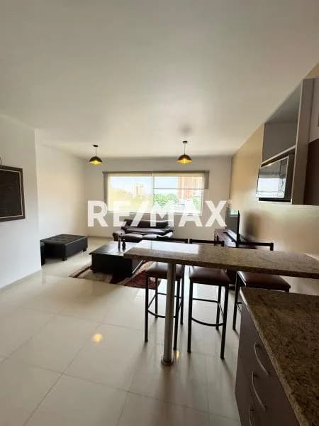 Se alquila lindo apartamento en Residencias Don Bosco, sector Don Bosco