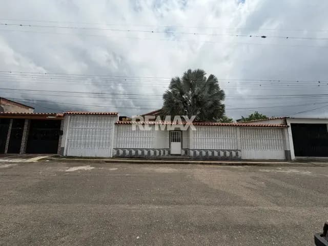 Casa. Venta. San Juan Colon