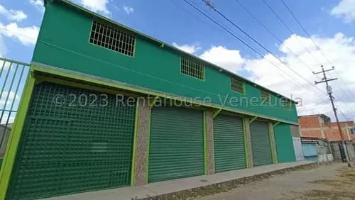 Raiza Suarez Vende Galpón En Zona Oeste De Barquisimeto 2 4 4 0 0 7, En Vía Principal Con 5 Locales Comerciales Con Mezzanina, Estacionamiento Para Más De 10 Gandolas Cerca Perimetral, Garita Vigilanc