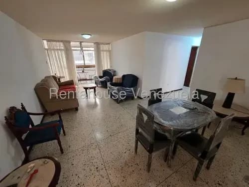 Apartamento En Alquiler El Marques 26-19789