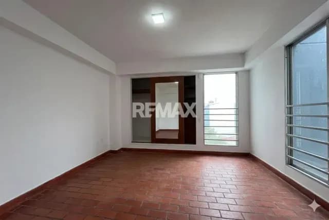 SE VENDE APARTAMENTO EN RES LA HACIENDA