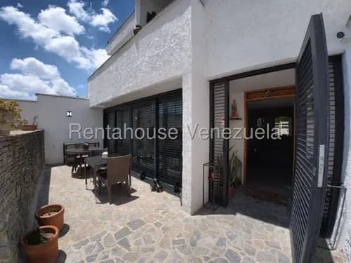 Pv // Remodelada Y Amplia Casa En Venta - La Trinidad // Mls #26-17835
