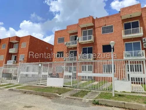 Dennymar, Ofrece En Alquiler Apartamento, En Buena Zona De Cabudare, Tipo Estudio En Impecables Condiciones, Contactame! B6a20529.