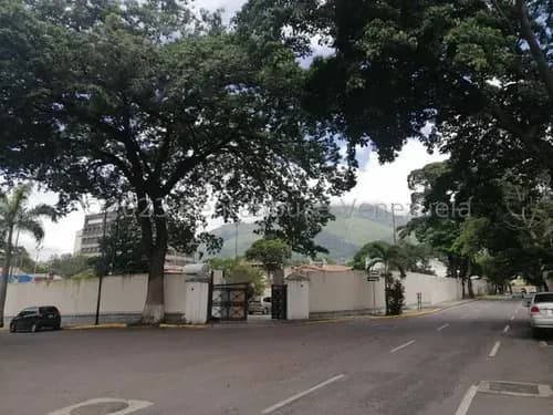 Extraordinario Terreno En Venta En El Bosque. Luis Infante 24-23101