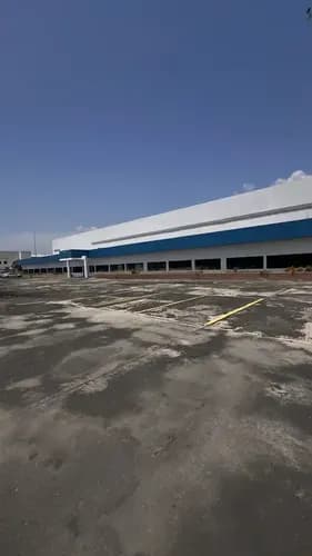 Se Vende Excelente Galpon, 5470 M2, Frente Carretera Nacional Los Guayos - Guacara, Zona Industrial El Nepe