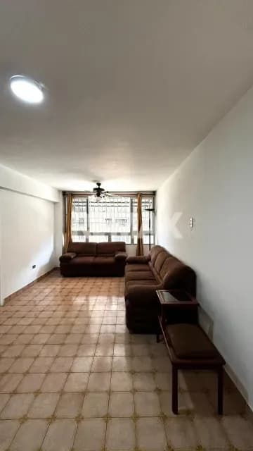 APARTAMENTO EN SANTA MONICA 26-15