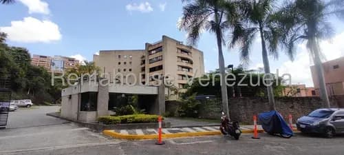 Apartamento En Venta, Ubicado En La Urbanización Colinas Del Tamanaco #25-8657