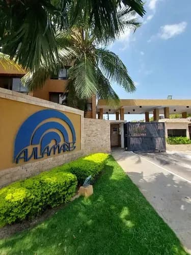 Apartamento Pb + Terraza, Conjunto Residencial Avilamares, Av R-16 Complejo Turístico El, Moderno, 02 Habitaciones, 02 Baños Actualizados, Amoblado Y Equipado, Terraza Amplia Y Privada Canales Piscin
