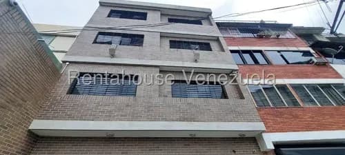 Amplio Edificio Céntrico En Venta. Urb. La Florida.