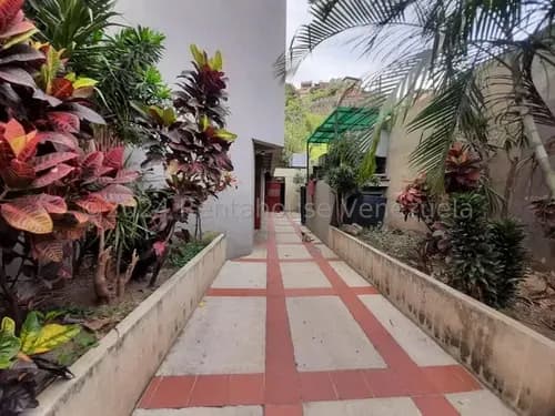 Carla Gonzalez Edificio En Venta Palo Verde Mls #25-1471 Sc