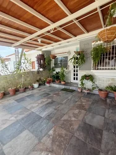 Casa Urb. Lomas De La Hacienda San Diego 2 Niveles Cj.