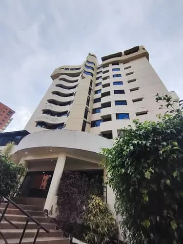 Np Apartamento En Alquiler En El Bosque Pozo Y Planta 50% Código 29908