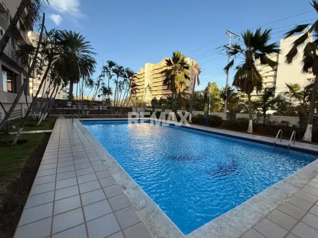 Exclusivo apartamento con vista panorámica al Mar en Costa Azul.