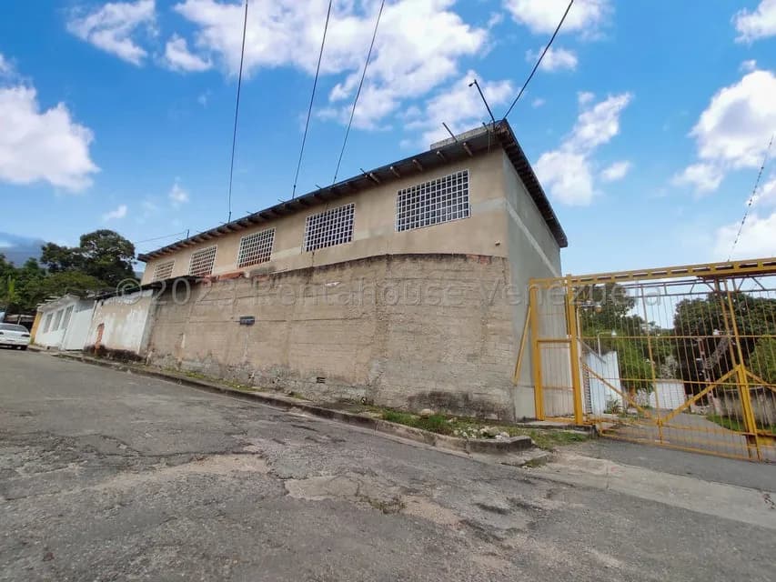 Comercial (Local Comercial) en Venta en El Limon, Aragua