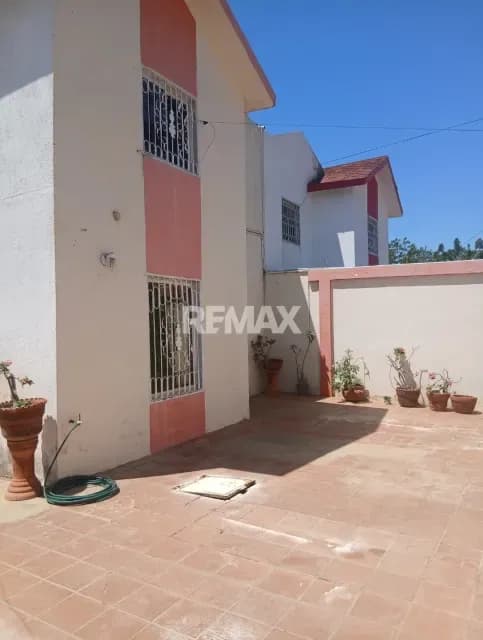 Se vende casa en las Acacias Los Puertos de Altagracia
