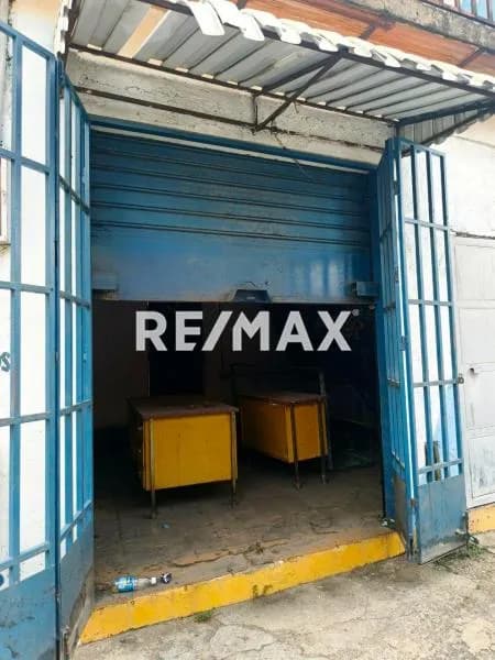 Local comercial en ALQUILER en La Barraca Maracay