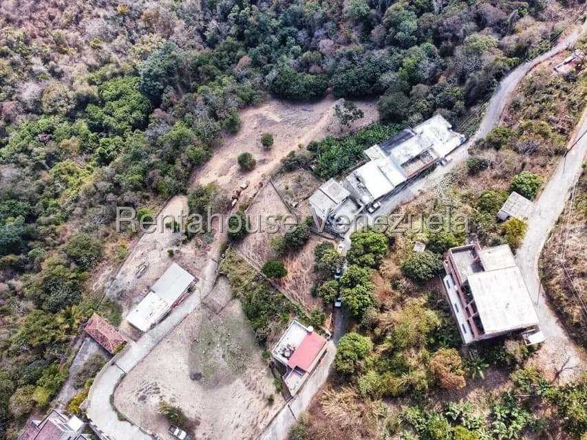 Terreno (Comercial) en Venta en La Peña, Miranda