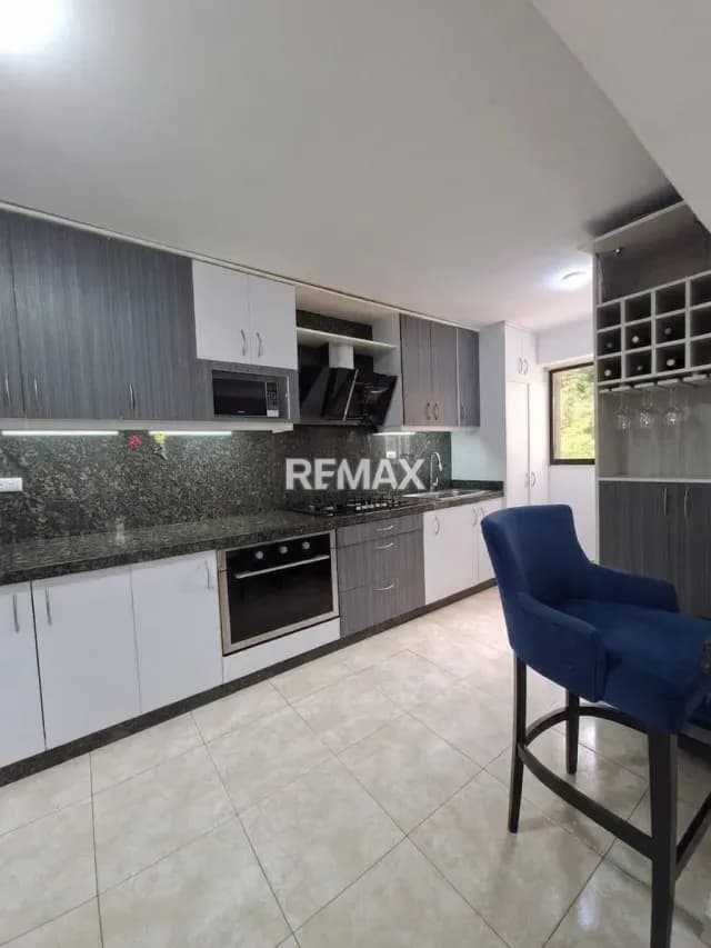 APARTAMENTO EN ALQUILER LOMAS DEL ÁVILA