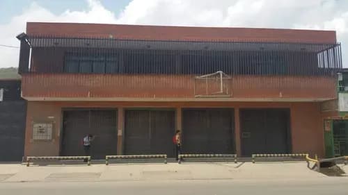 Venta De Galpon, Con Oficinas Y Sala De Conferencia, Sector Las Tiamitas Carlos Arvelo