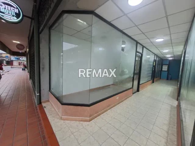 En Alquiler Local Comercial PB6-1 ubicado en Guanare, C.C. Unicentro del Este, Av. Unda entre Carreras 11 y 12, Guanare, Portuguesa, Venezuela