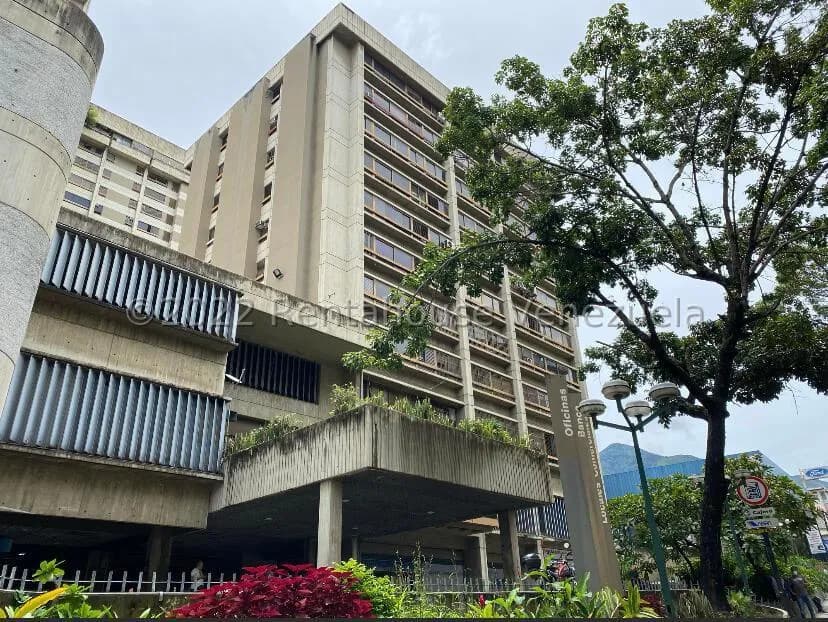 Comercial (Oficina) en Venta en El Marques, Distrito Metropolitano