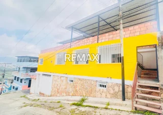 SE VENDE Apartamentos N- 5 y 6 Tercer Nivel EN OBRA NEGRA ( construcción en etapa de iniciación)