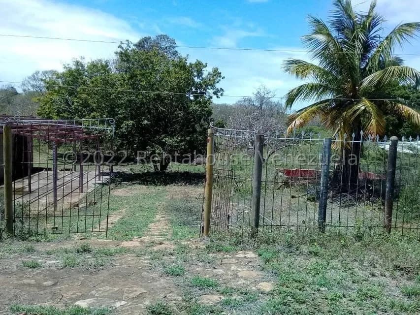 Terreno (Residencial) en Venta en La Montaña, Falcon