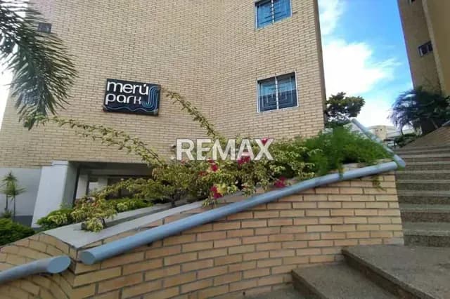 EN VENTA APARTAMENTO EN MERU PARK, LAS DELICIAS