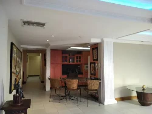 Apartamento 180m2 En Venta En El Parral, Planta 100%, Calle Cerrada. A1. Solo Clientes