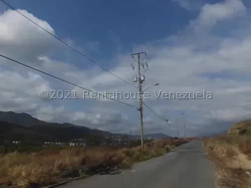 Excelente Terreno En Venta Con Financiamiento En Guatire Sector Vega Arriba Mls #26-9833