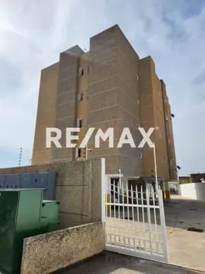 Apartamento Tipo Estudio en Res. Altamar