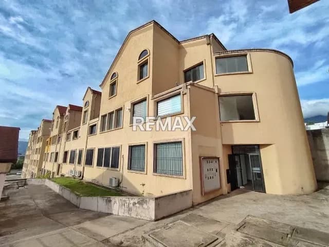 Apartamento en alquiler ubicado en la castellana
