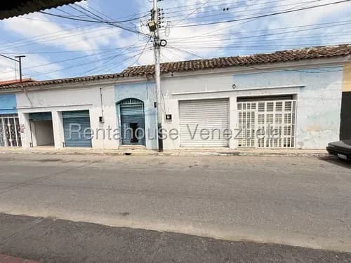 Rentahouse Del Este Vende Casa Comercial En Yaritagua Con 3.994 M2 De Terreno Y 540 M2 De Construcción, Ideal Para Desarrollo Empresarial, Industrial O Comercial
