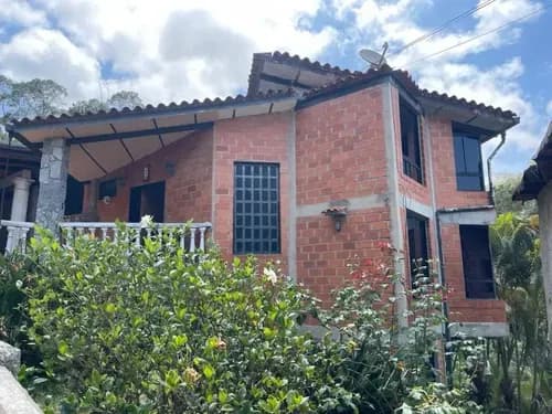 Casa / Venta / Oportunidad De Inversión En Carrizal
