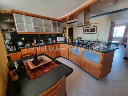 Marianny Gonzalez, Vende Apartamento Conectado A Planta Electrica. Este Barquisimeto